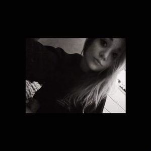 Meet your Posher, Rebekah